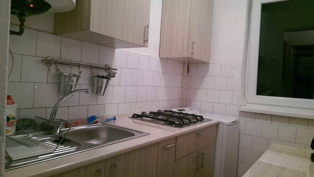 CH4 Apartment Mediaş Værelse billede